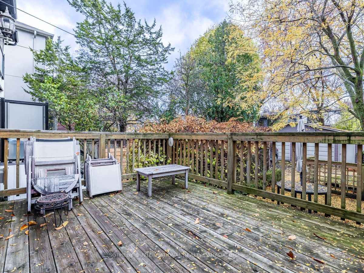 357 Soudan Ave