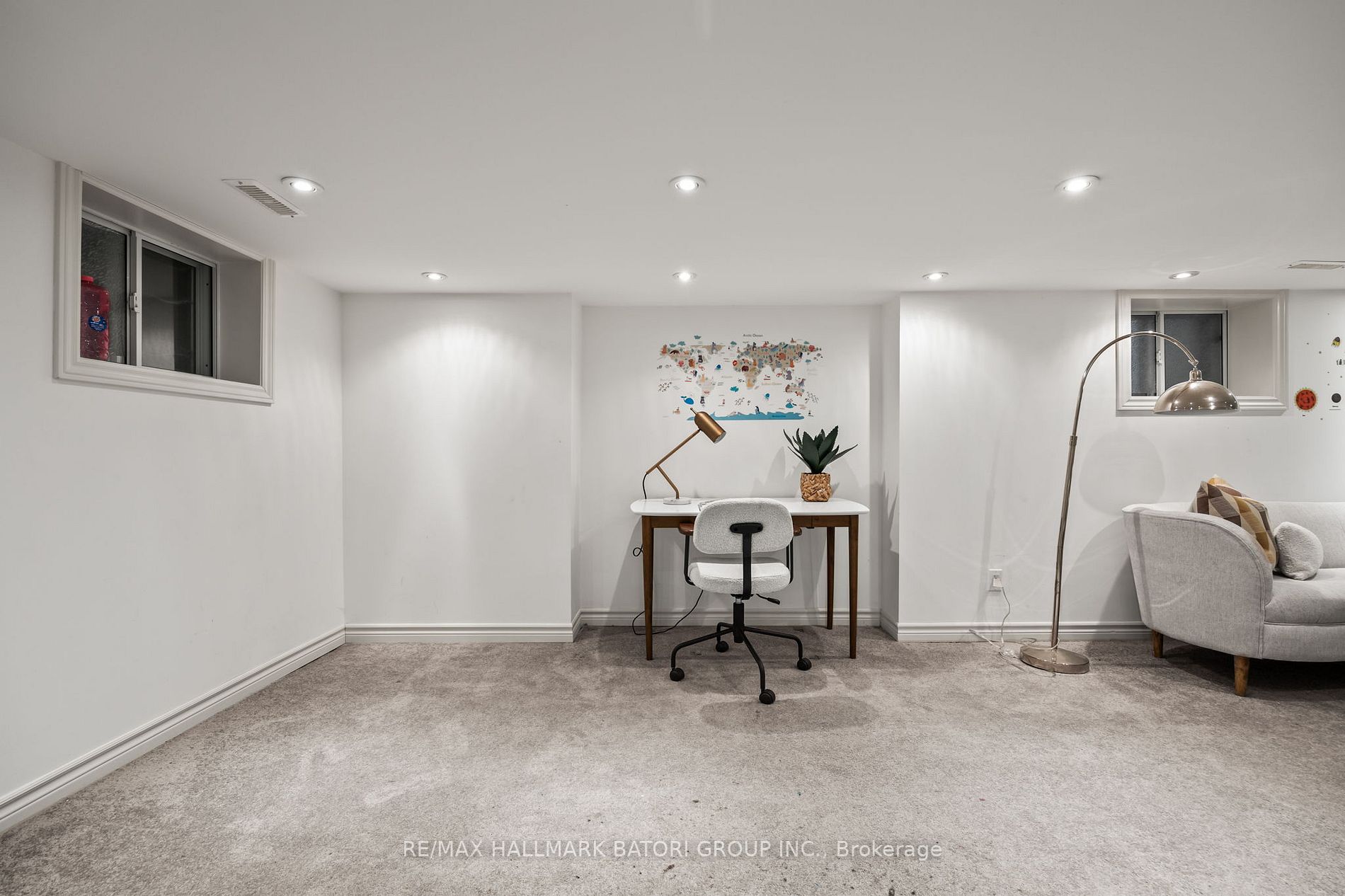 98 Castle Knock Rd