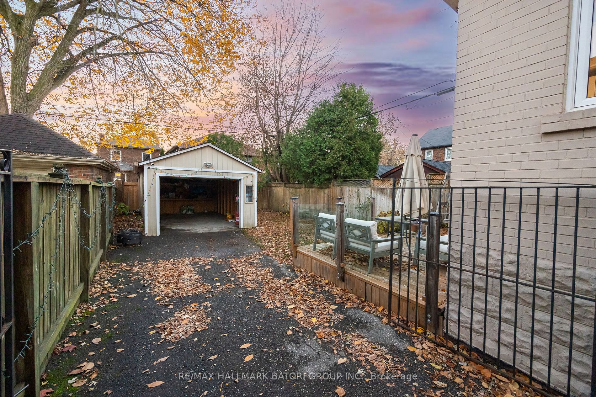 98 Castle Knock Rd