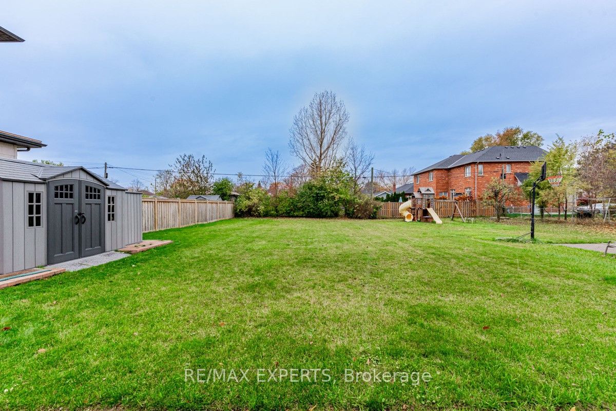 28 Granite St