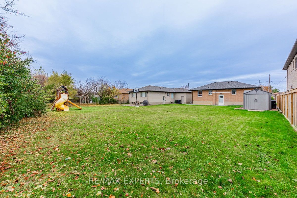 28 Granite St