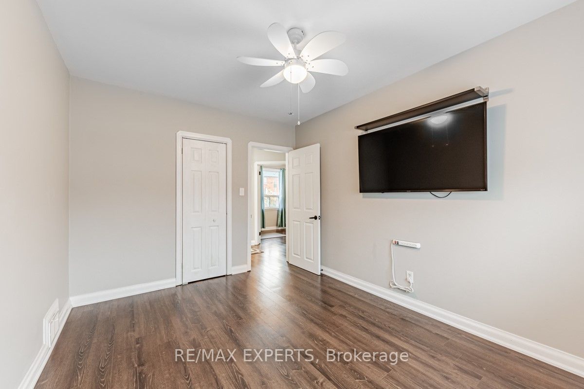28 Granite St
