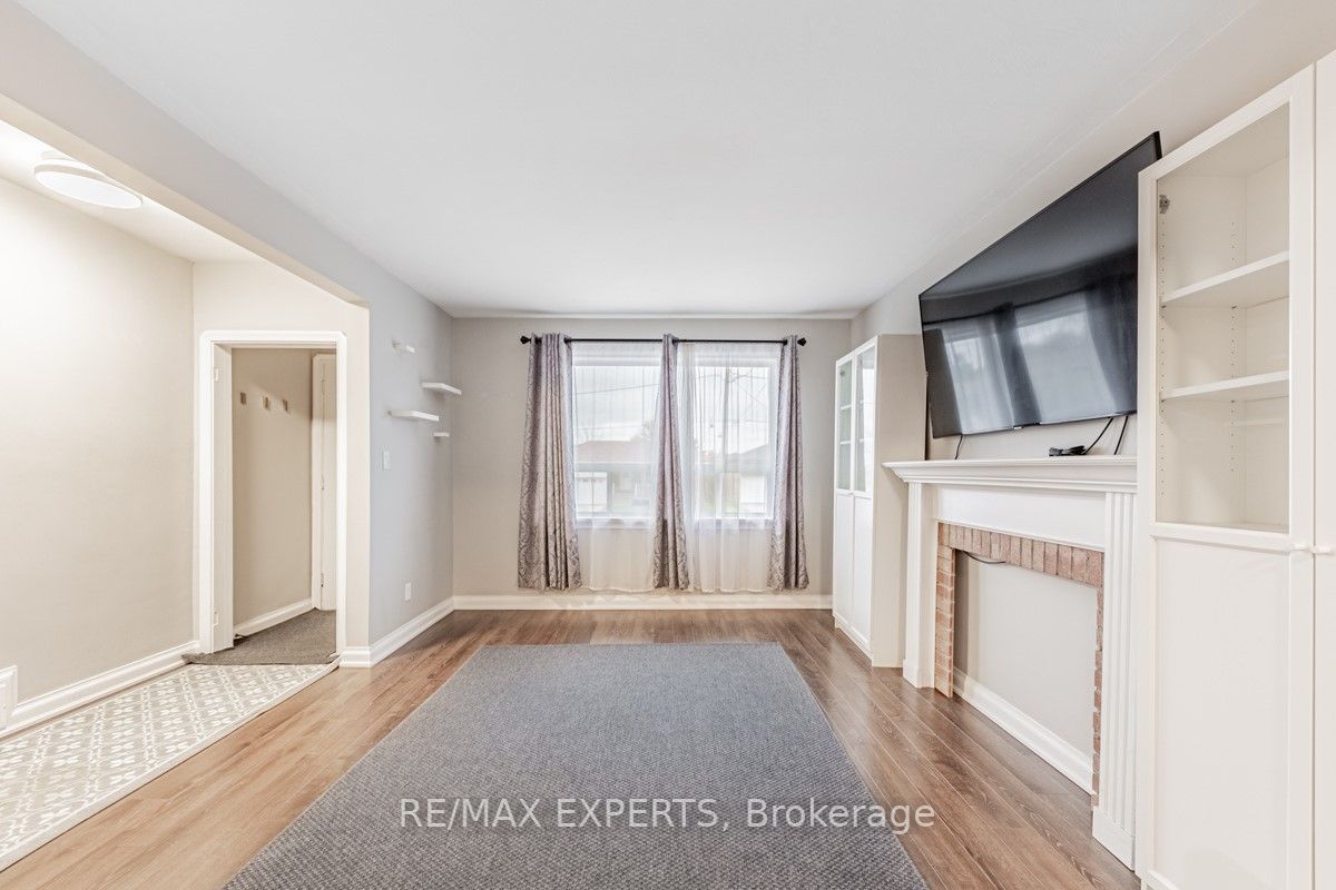 28 Granite St