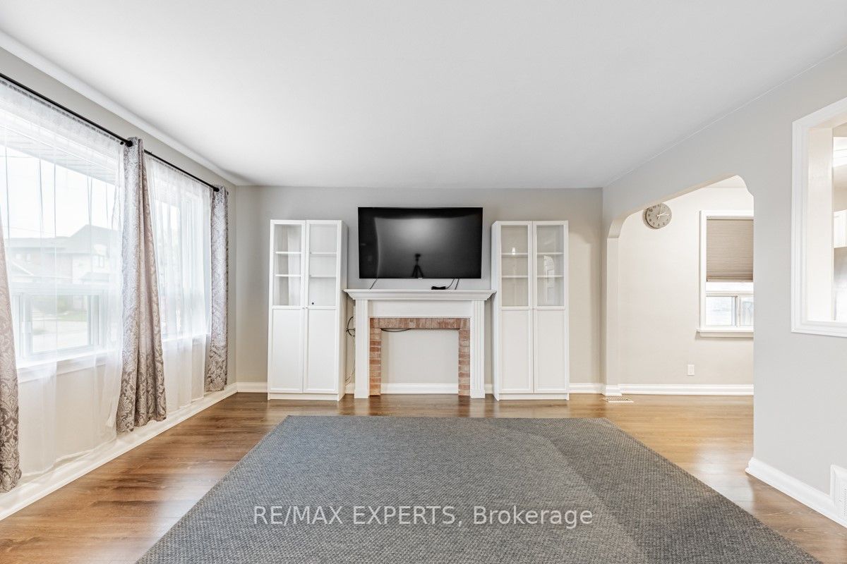 28 Granite St