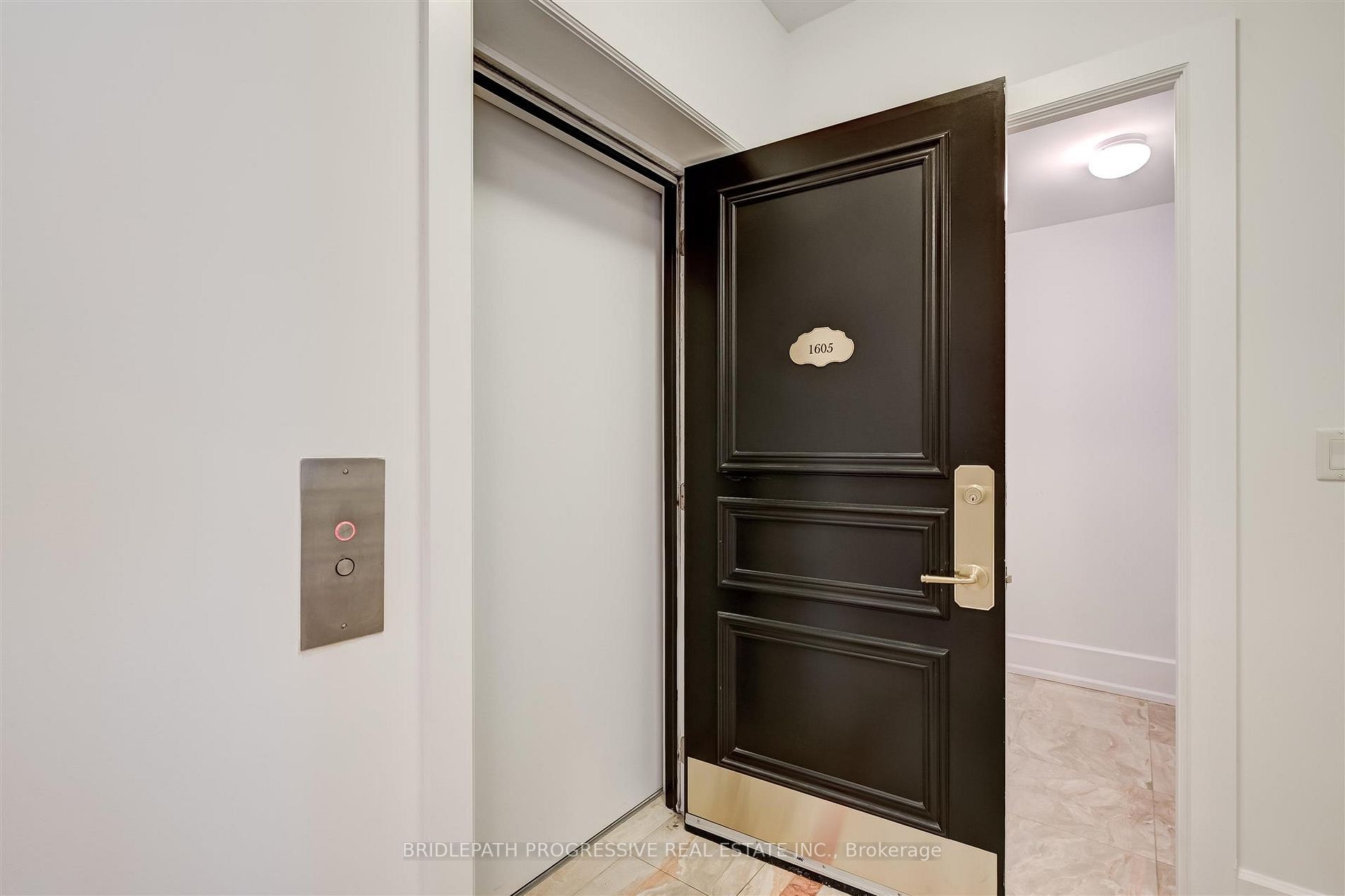 662 Sheppard Ave E, #1605