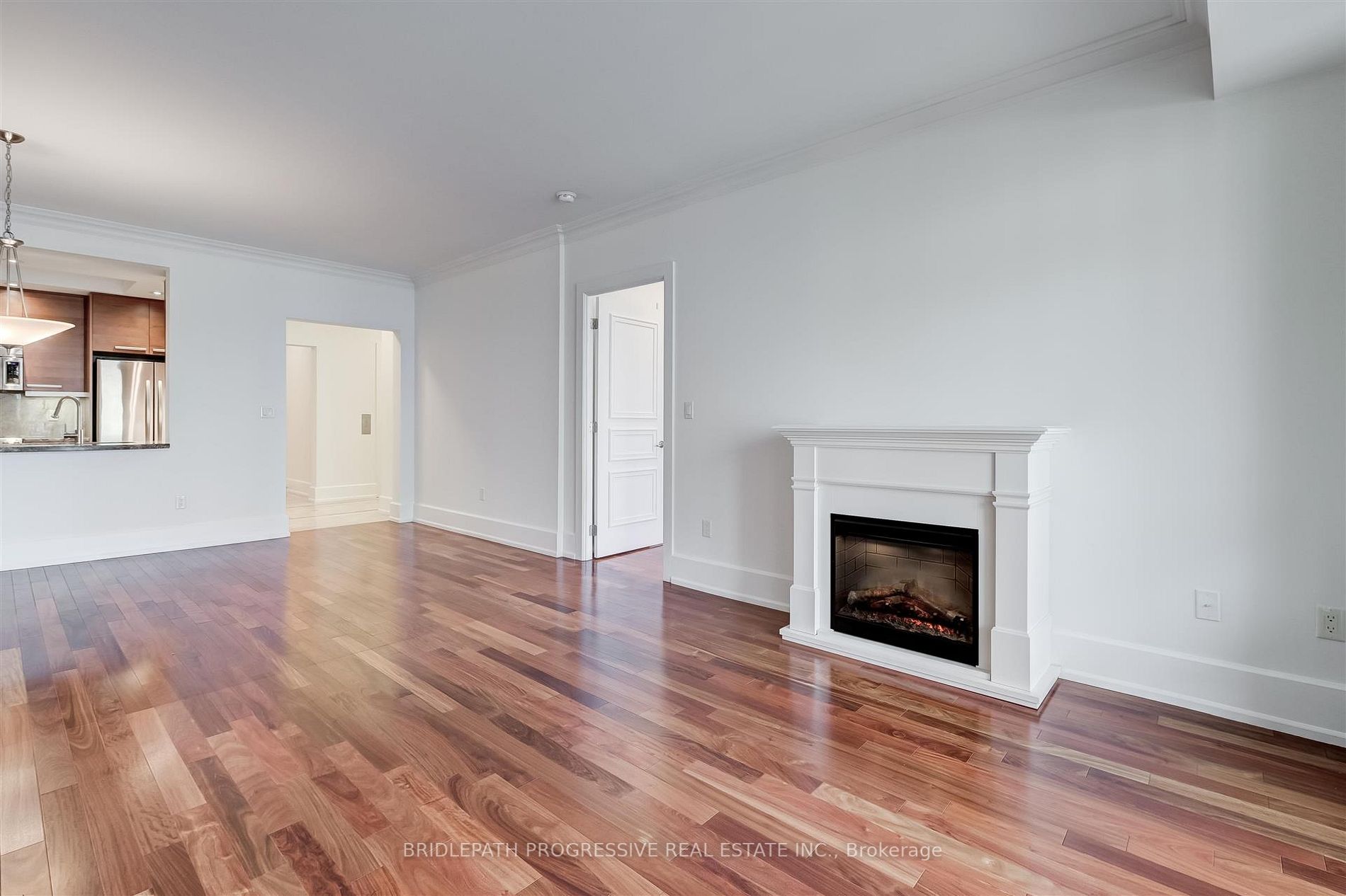 662 Sheppard Ave E, #1605