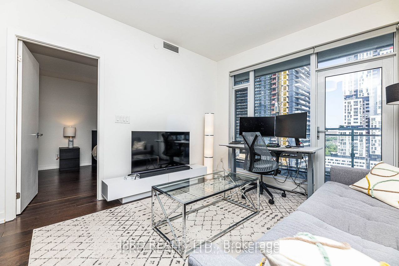 21 Widmer St, #1704