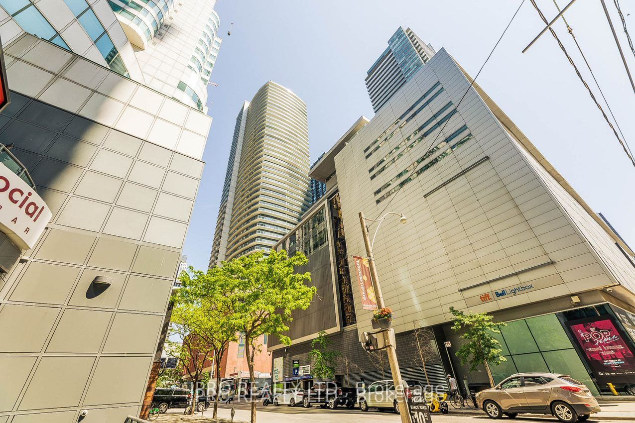 21 Widmer St, #1704