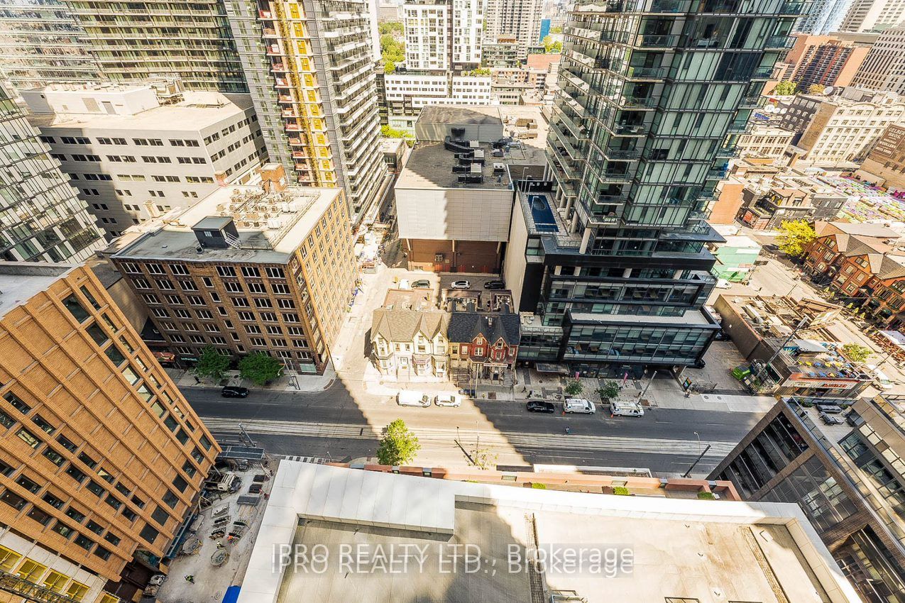 21 Widmer St, #1704