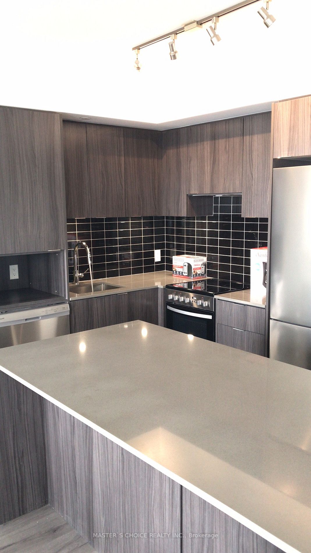 395 Bloor Street E, #5303