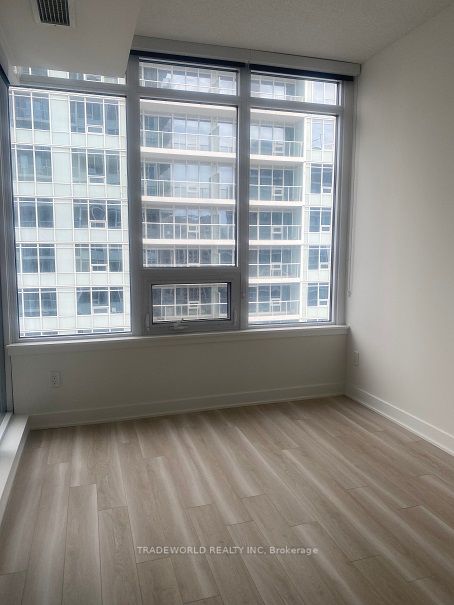 19 Bathurst St, #2810