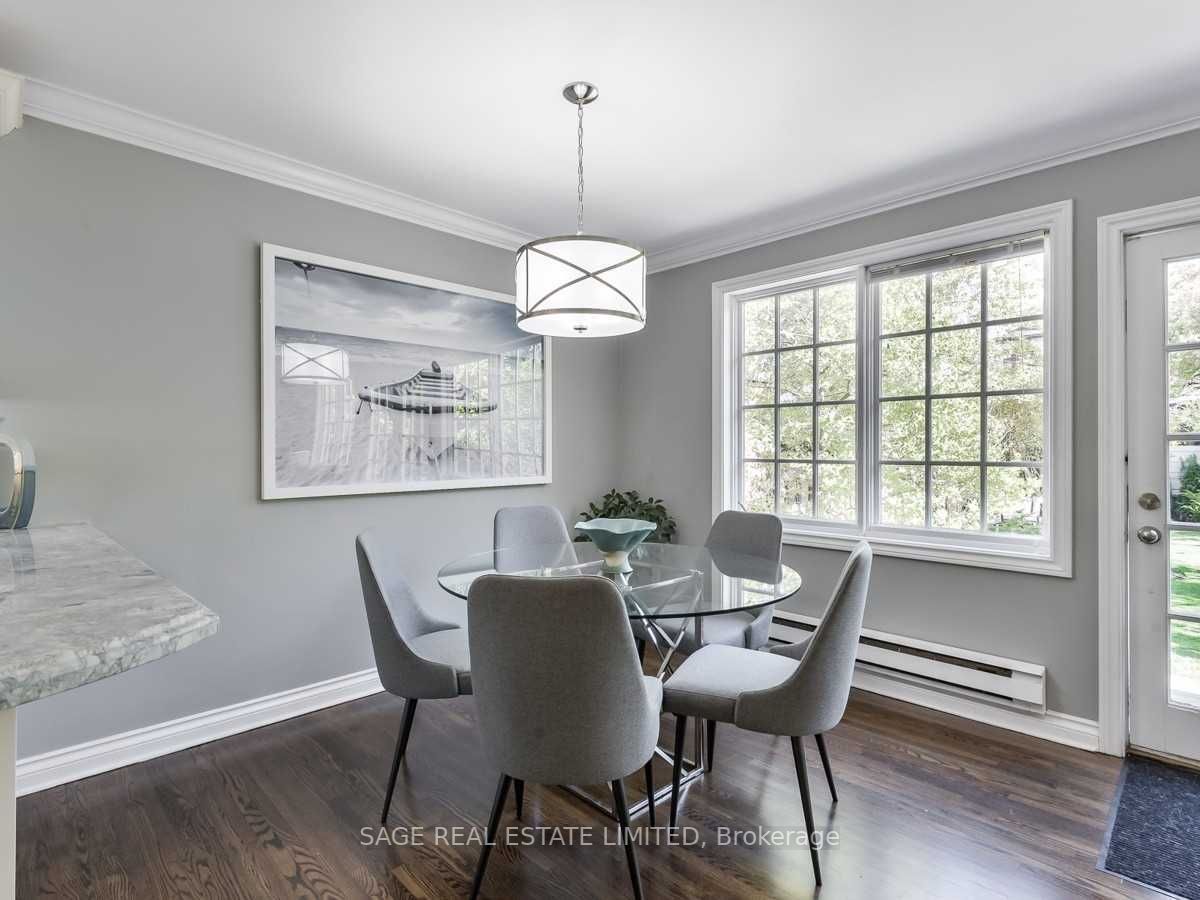 61 Donlea Dr