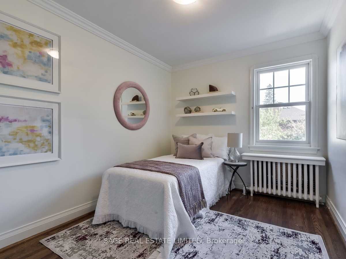 61 Donlea Dr
