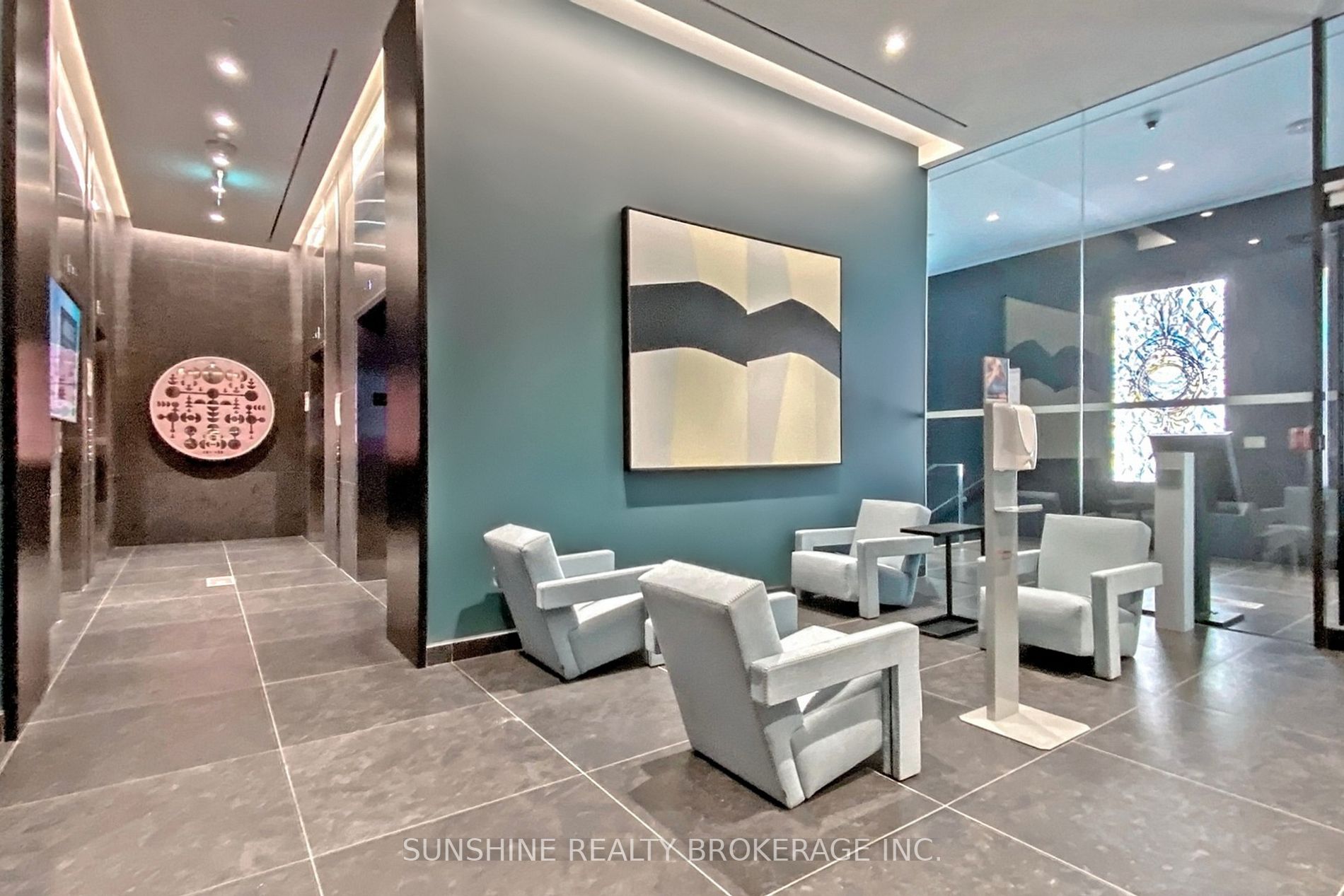 25 Richmond Street E, #422