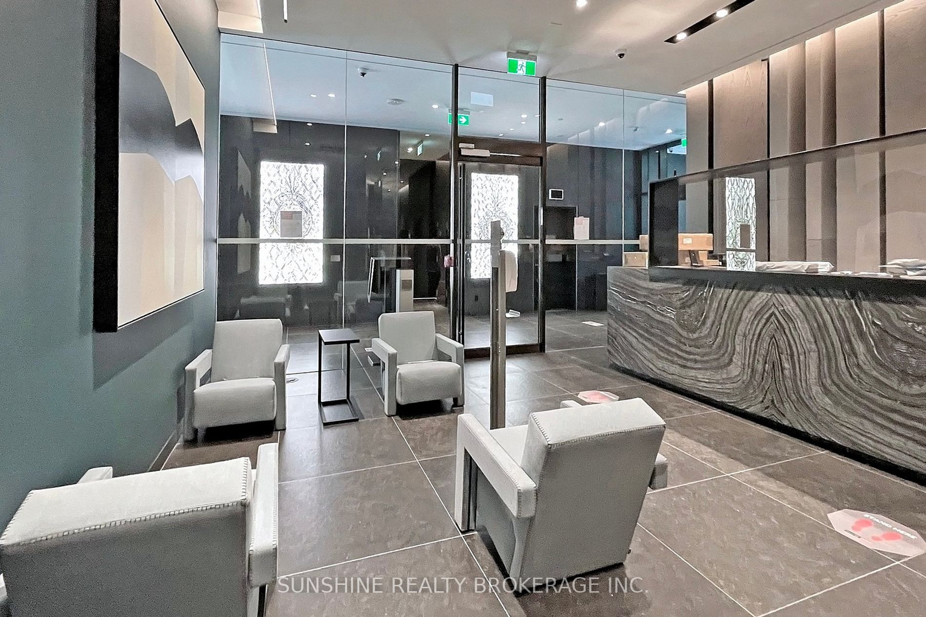 25 Richmond Street E, #422