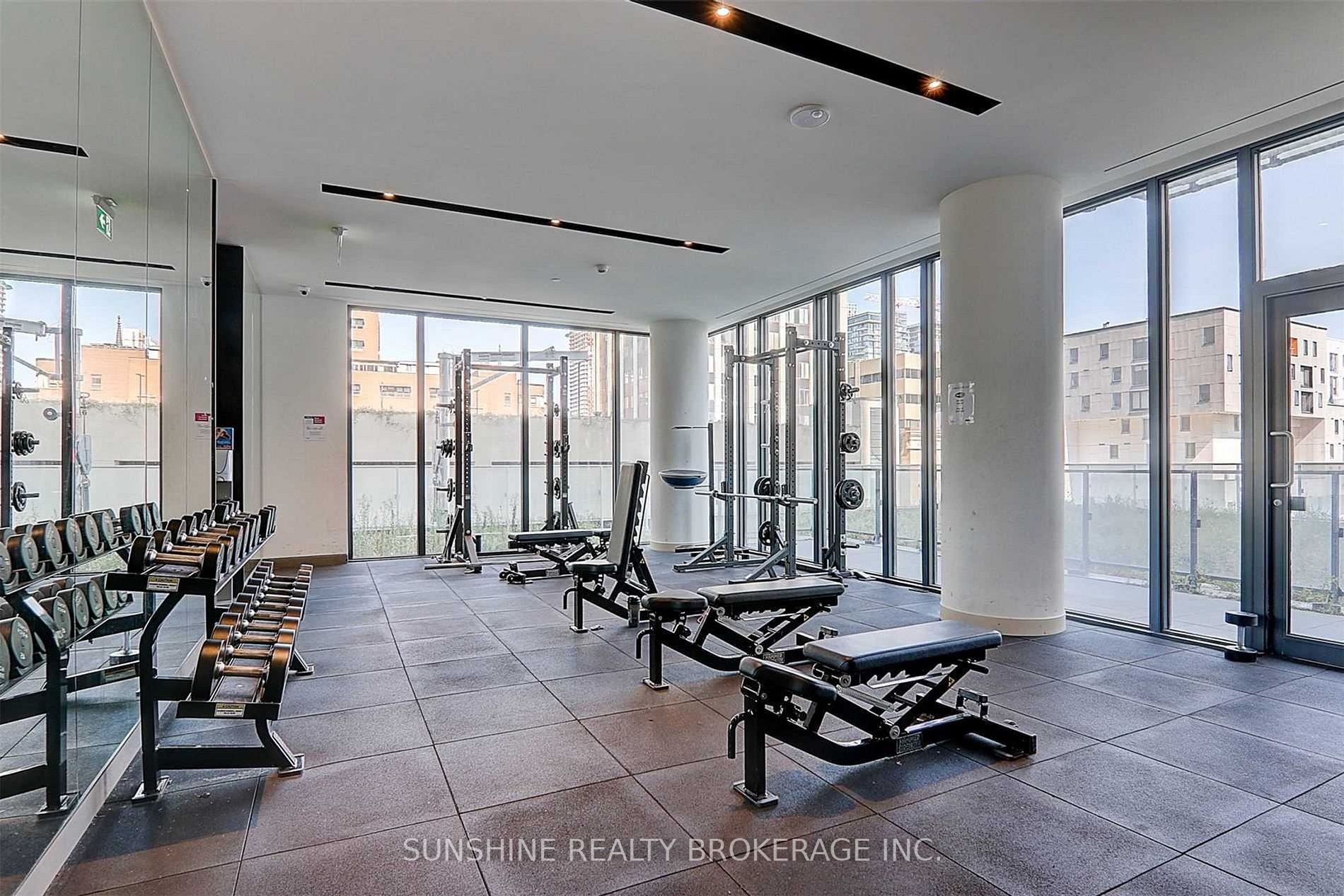 25 Richmond Street E, #422