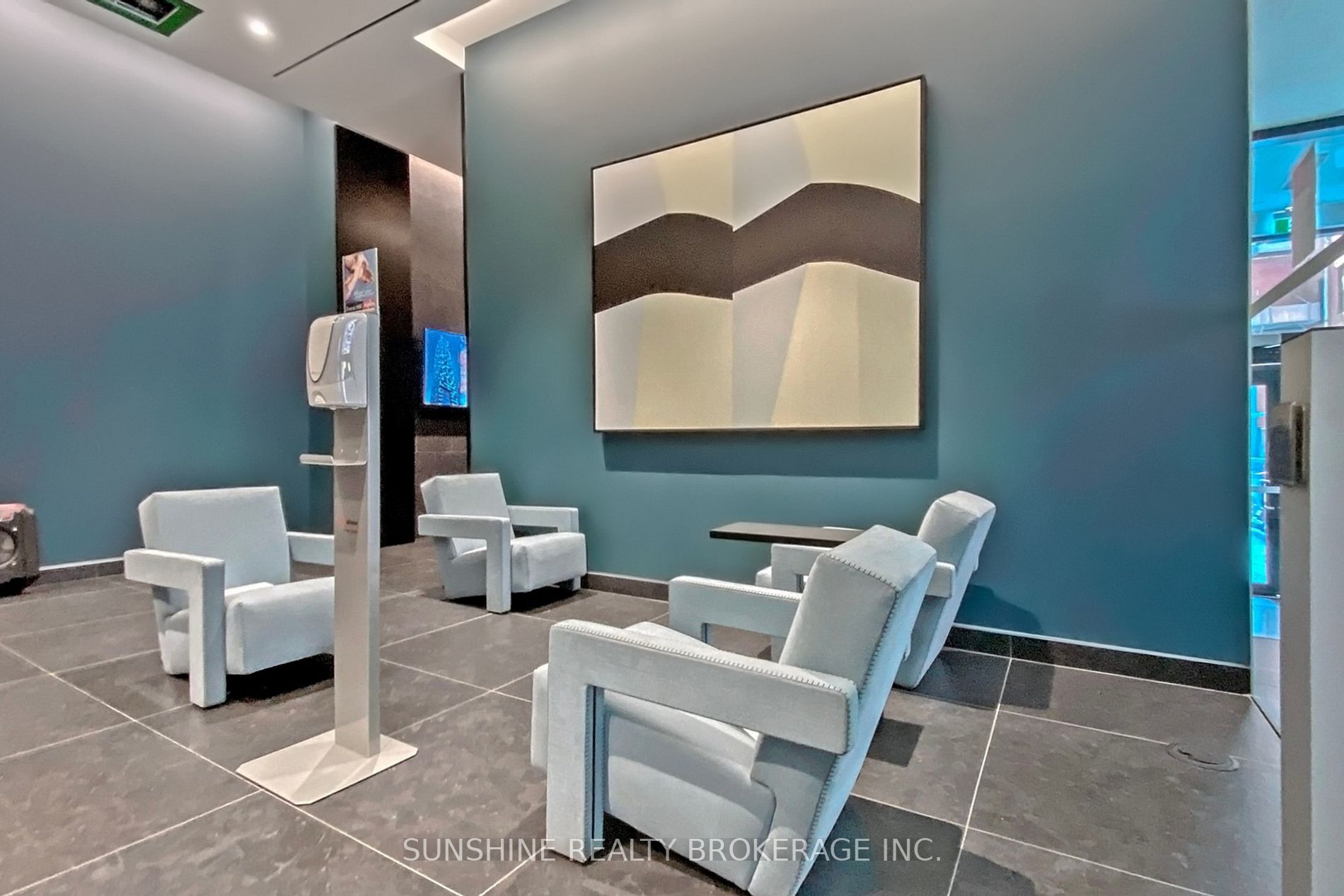 25 Richmond Street E, #422