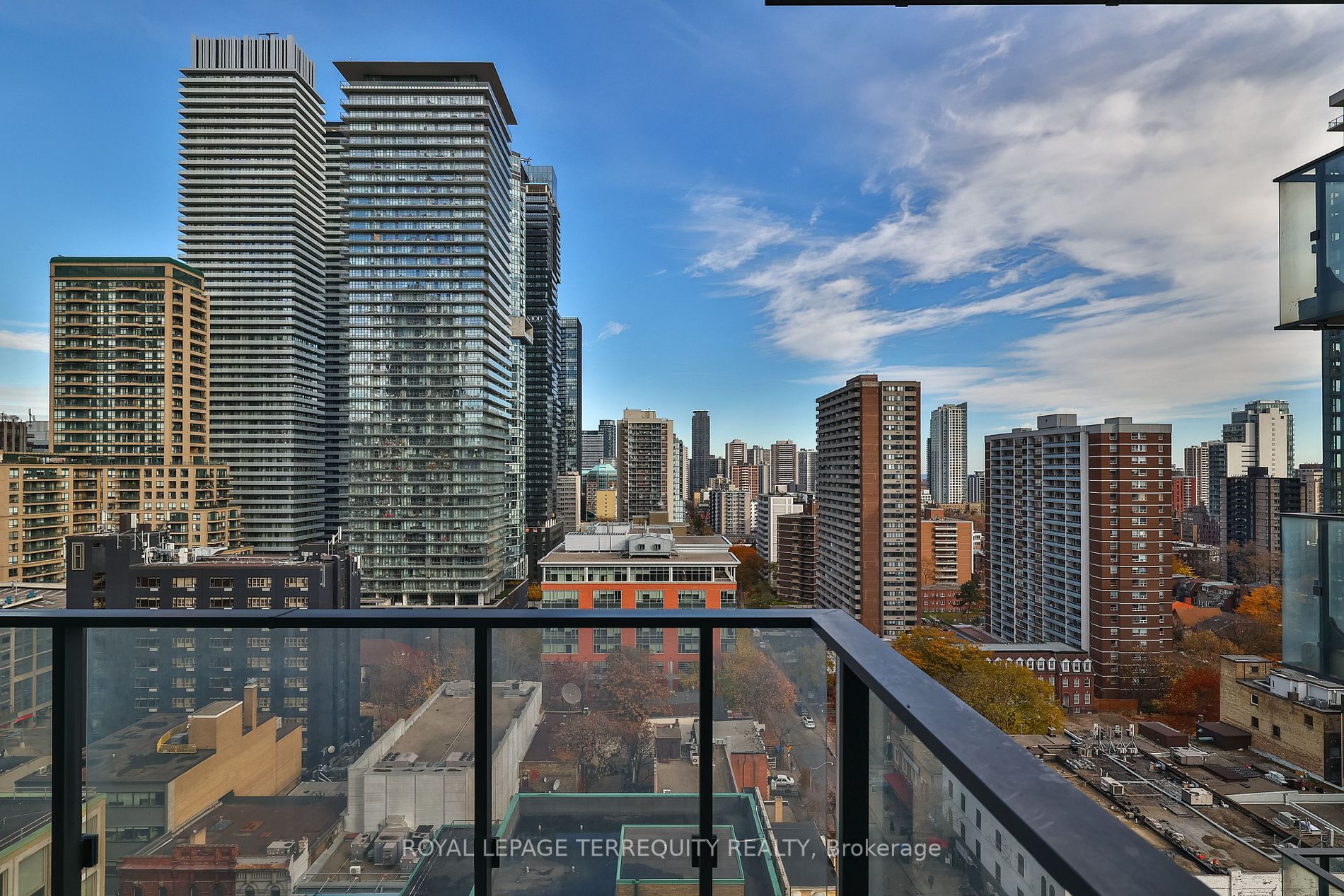 75 st nicholas Street, #1609