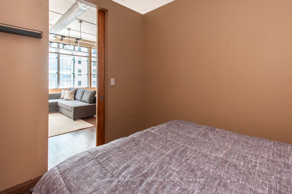 188 Eglinton Ave E, #509