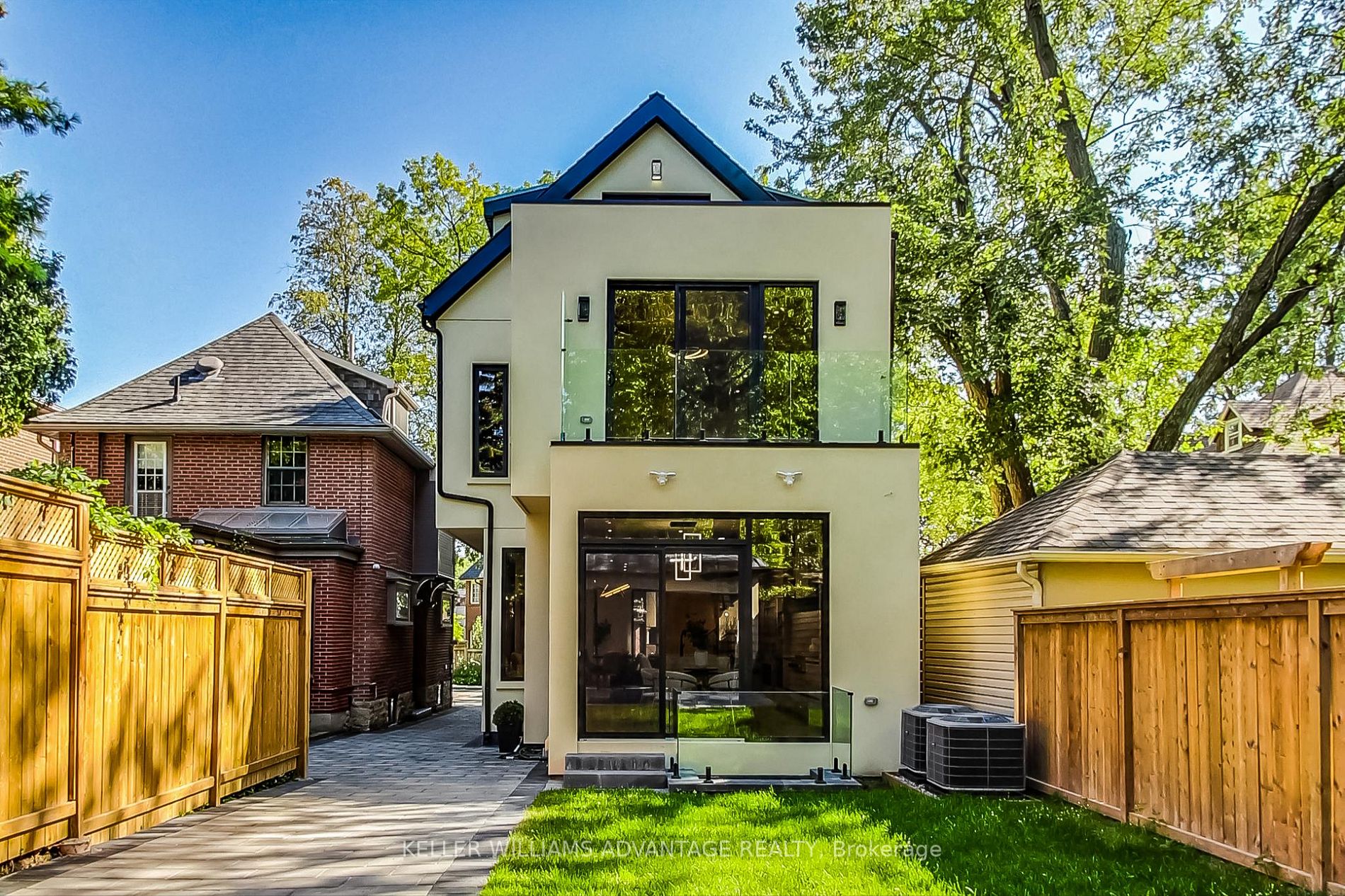 78 Glenrose Ave
