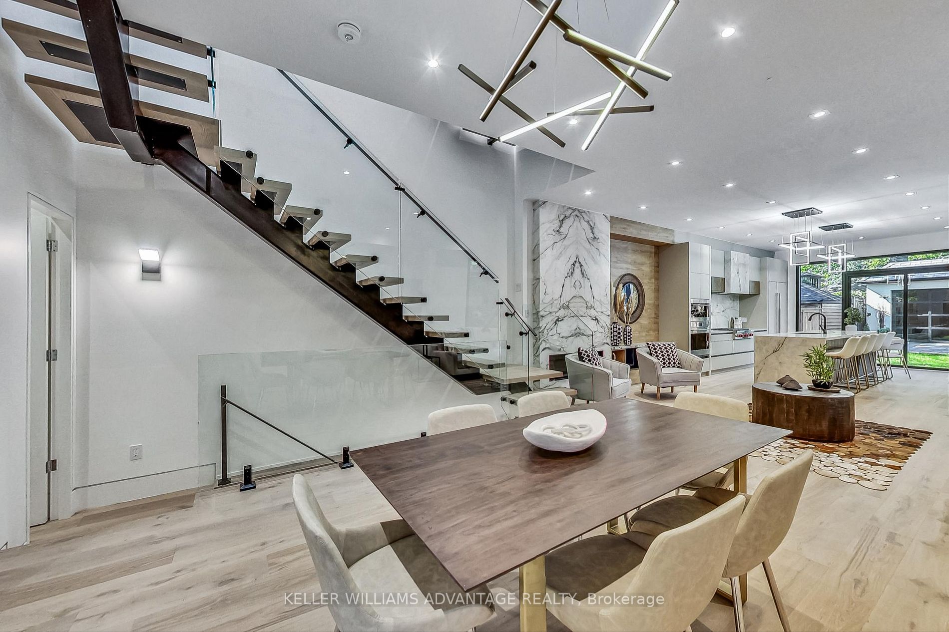 78 Glenrose Ave