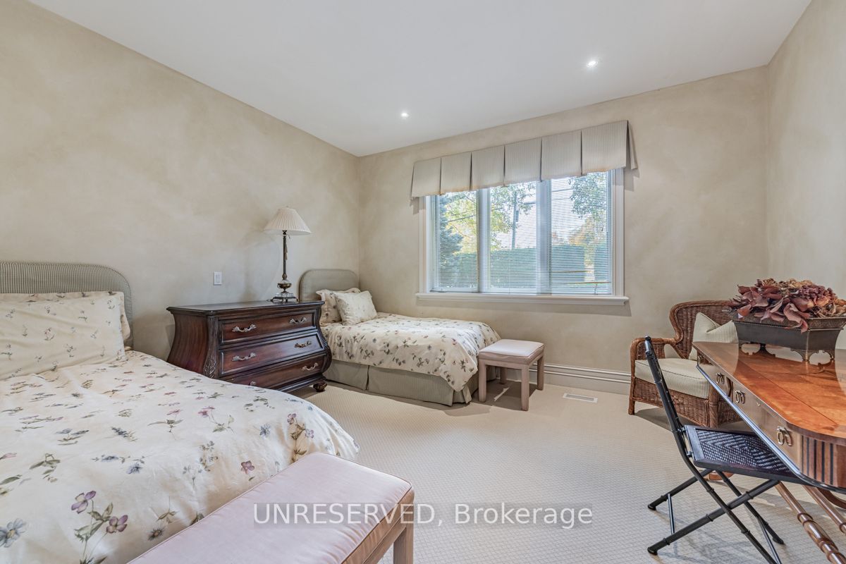 136 Dalemount Ave