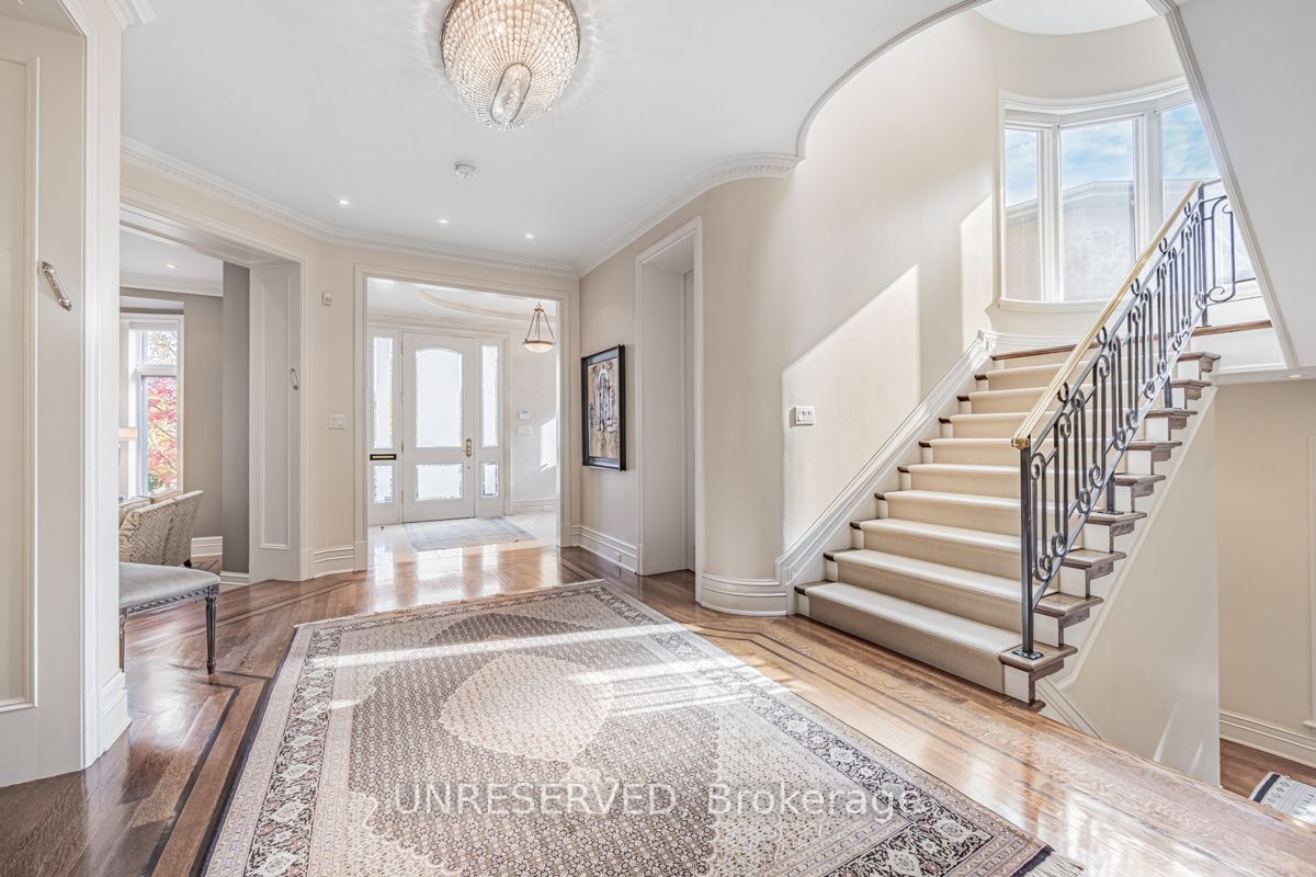 136 Dalemount Ave