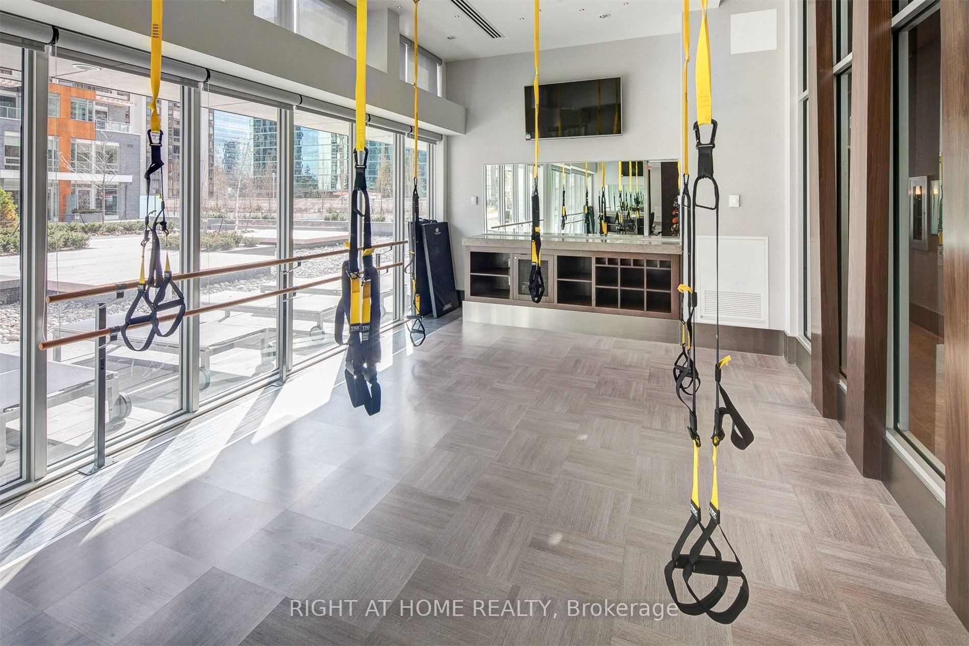 88 Sheppard Ave E, #3204