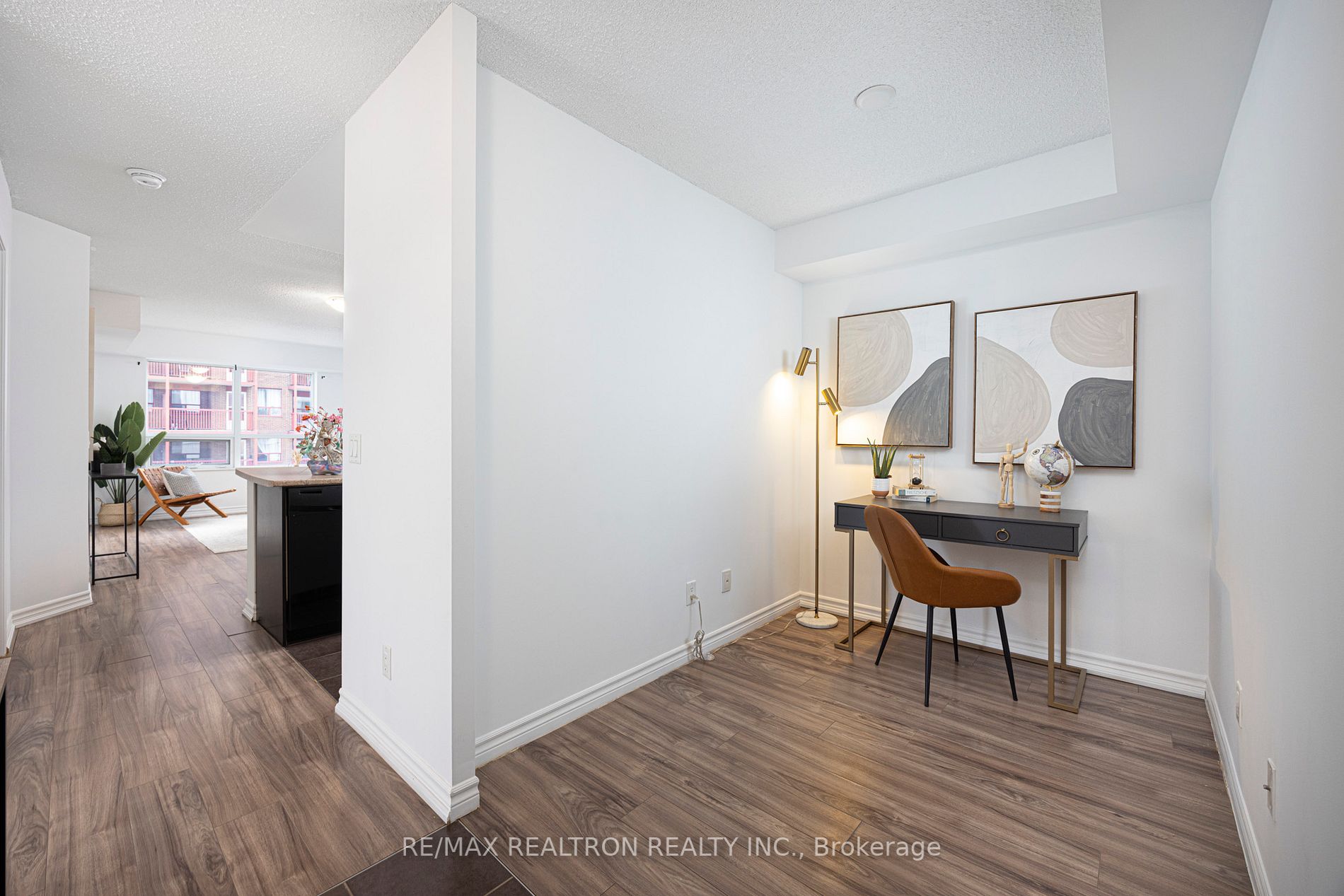 35 Saranac Blvd, #519