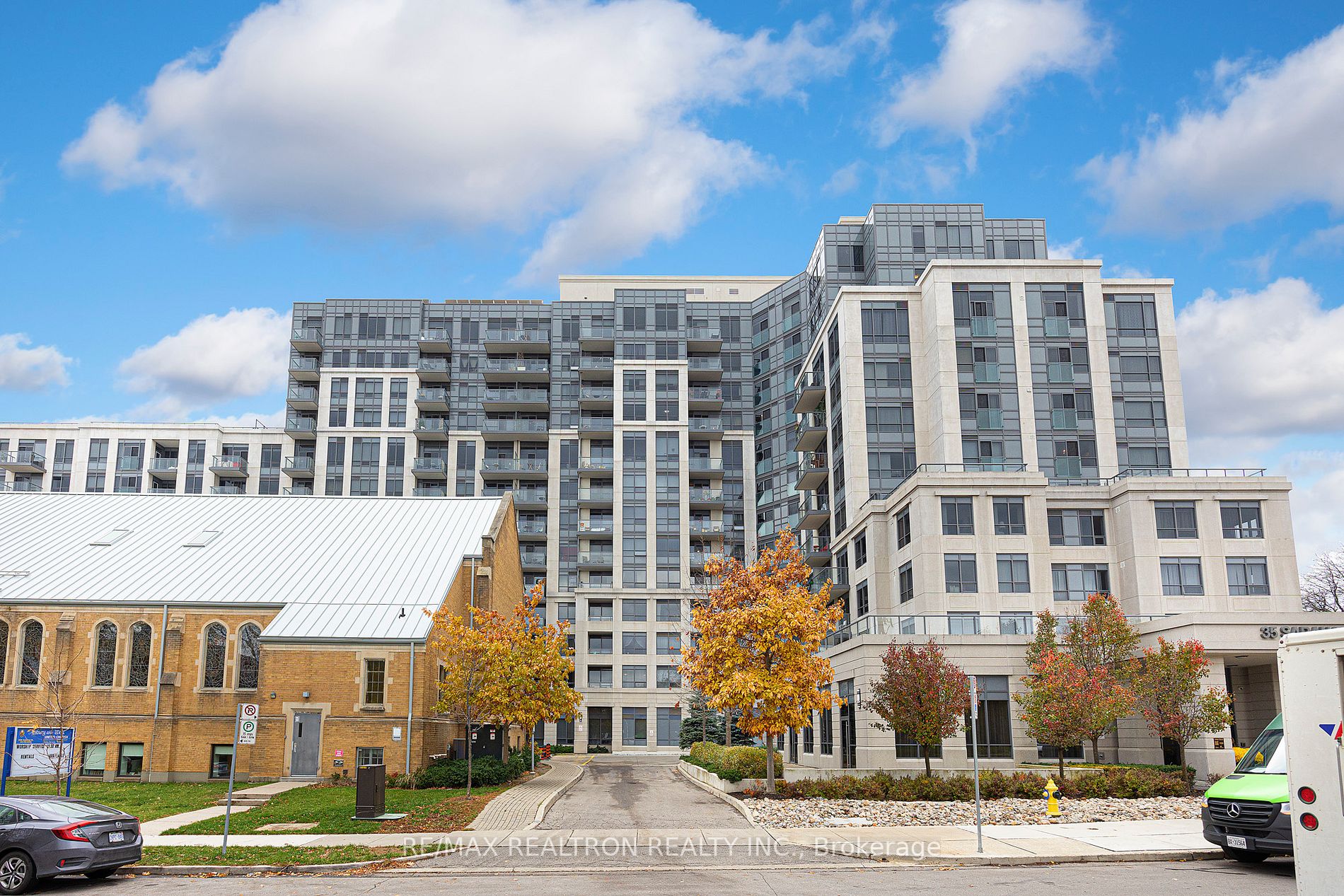 35 Saranac Blvd, #519