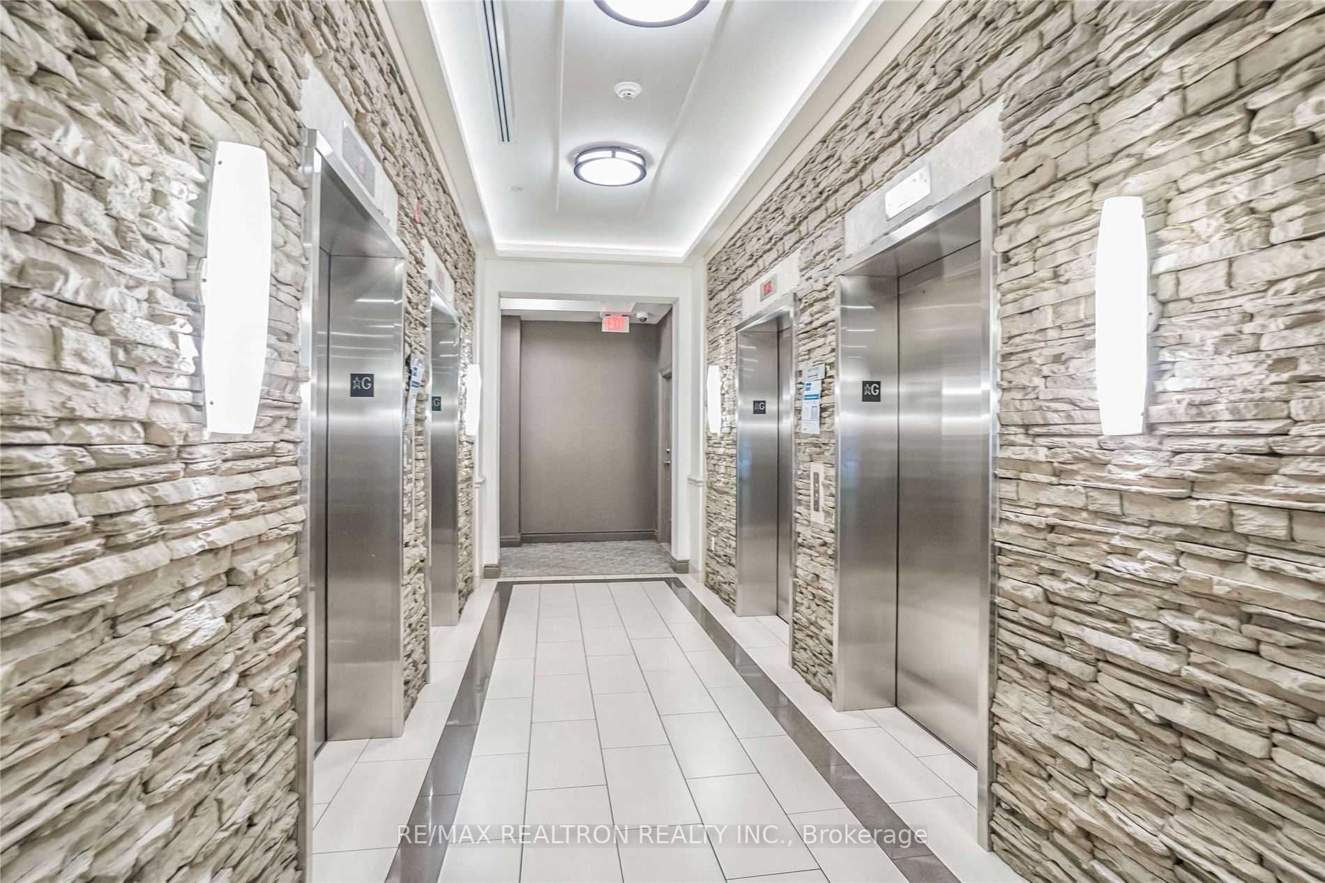 35 Saranac Blvd, #519