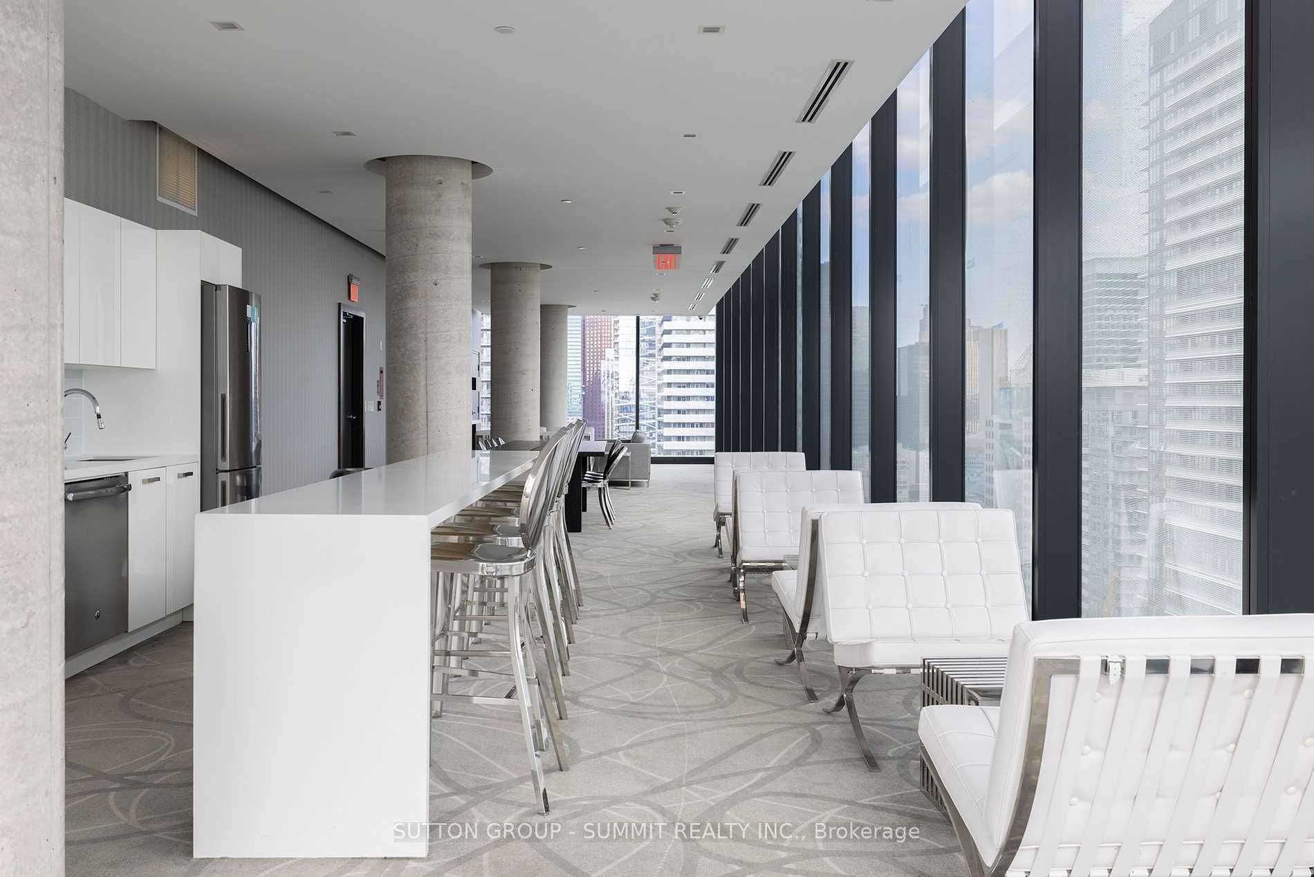 11 Charlotte St, #2501