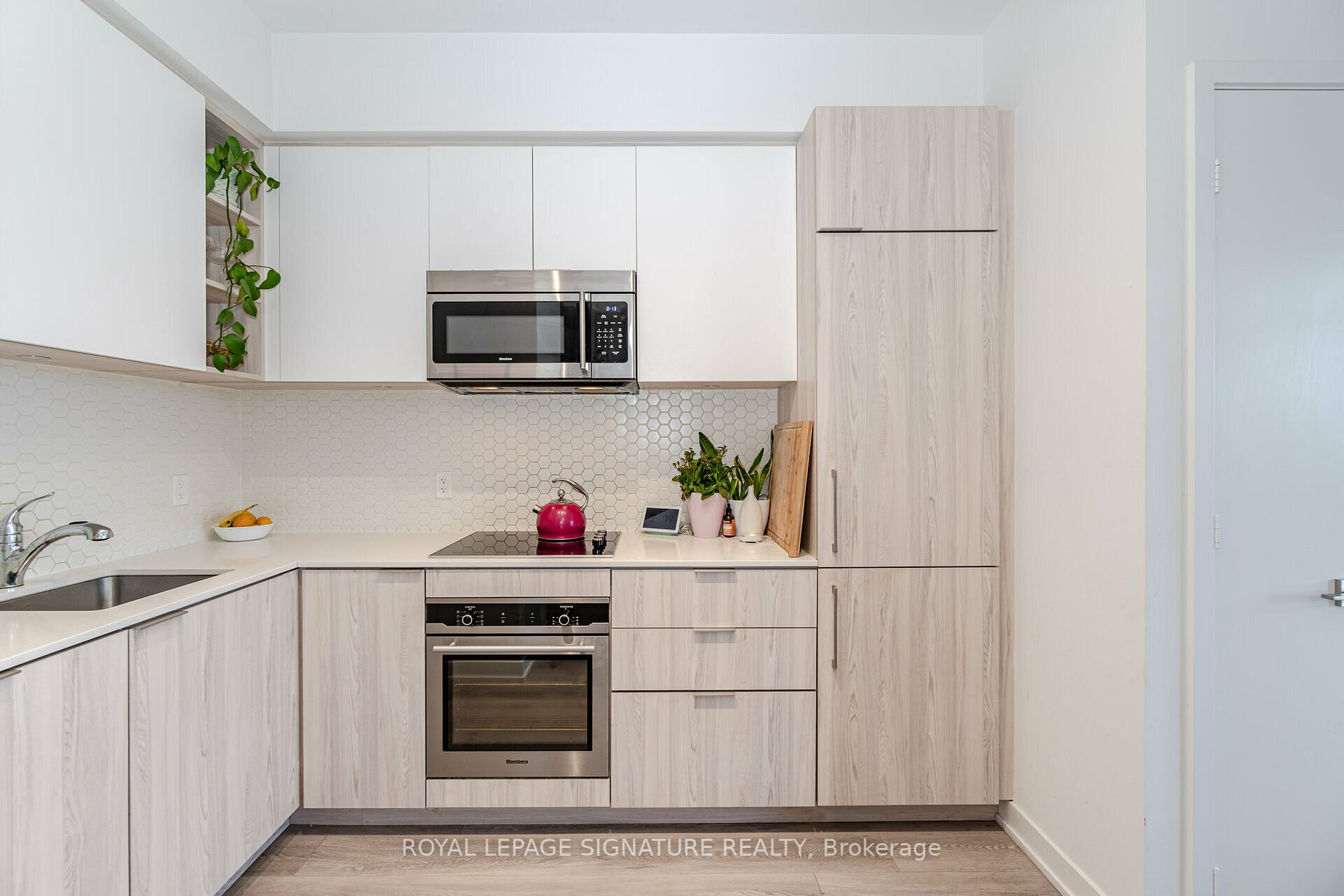 50 Ordnance St, #1408