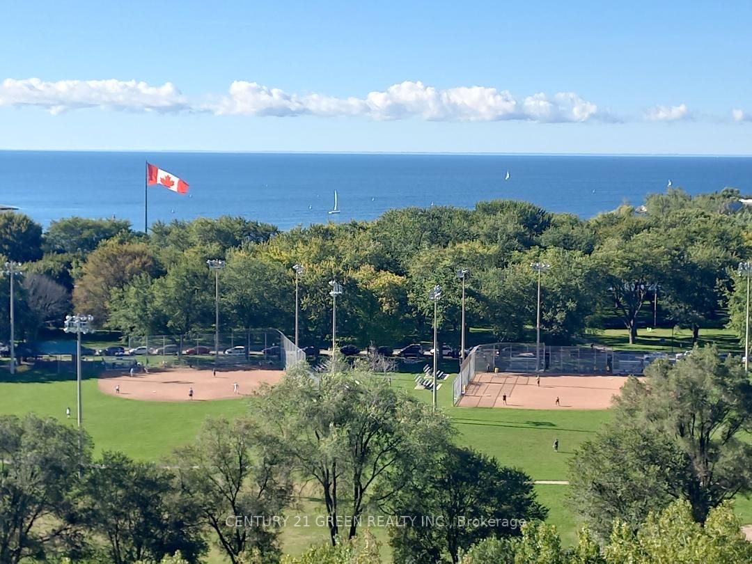 219 Fort York Blvd, #1409