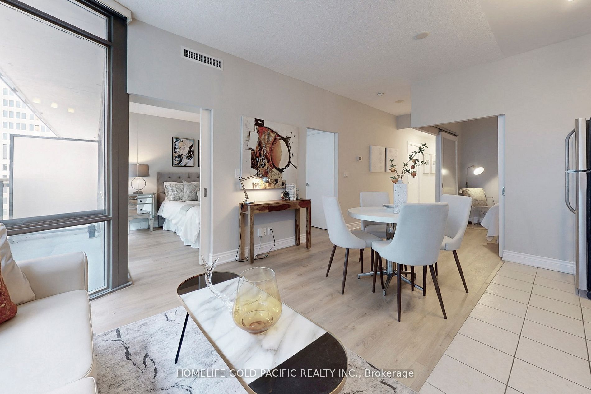 832 Bay Street, #1202