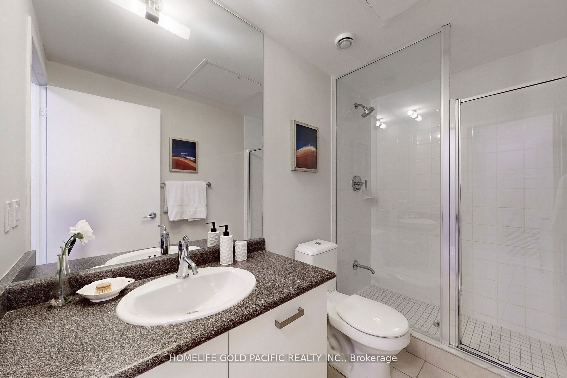 832 Bay Street, #1202