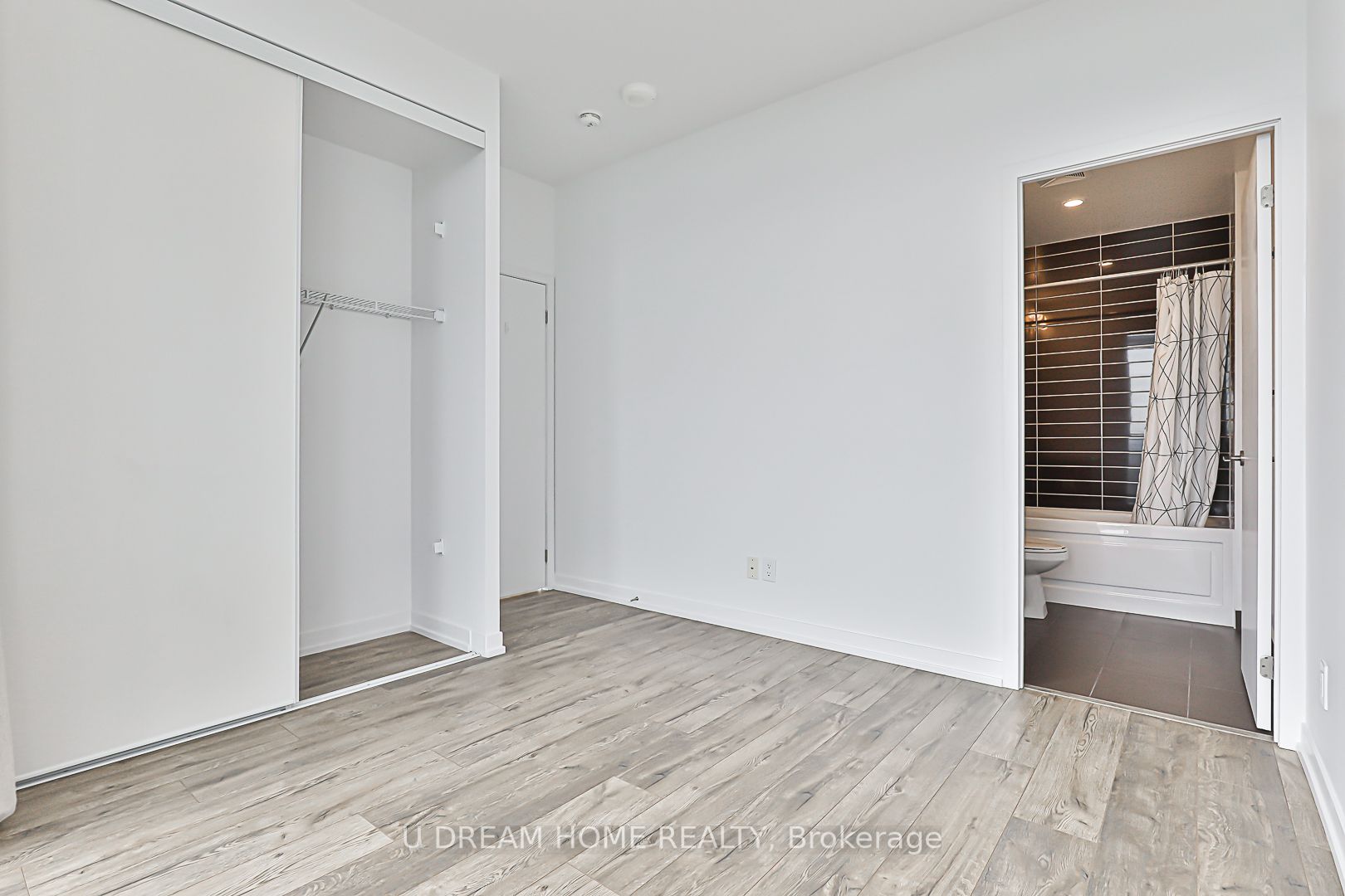 125 Redpath Ave, #Ph111
