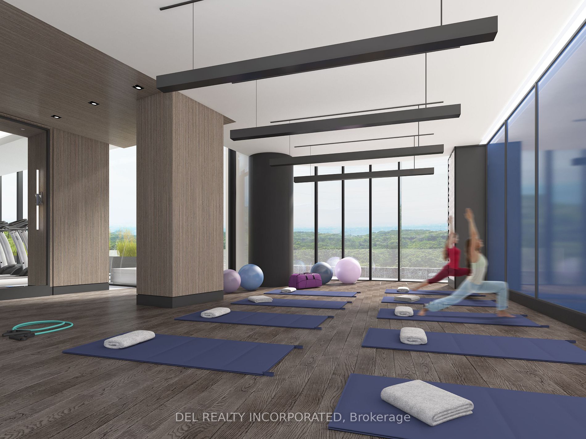 585 Bloor St E, #225
