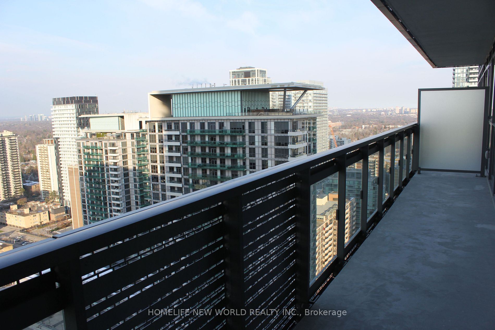 39 Roehampton Ave, #2708