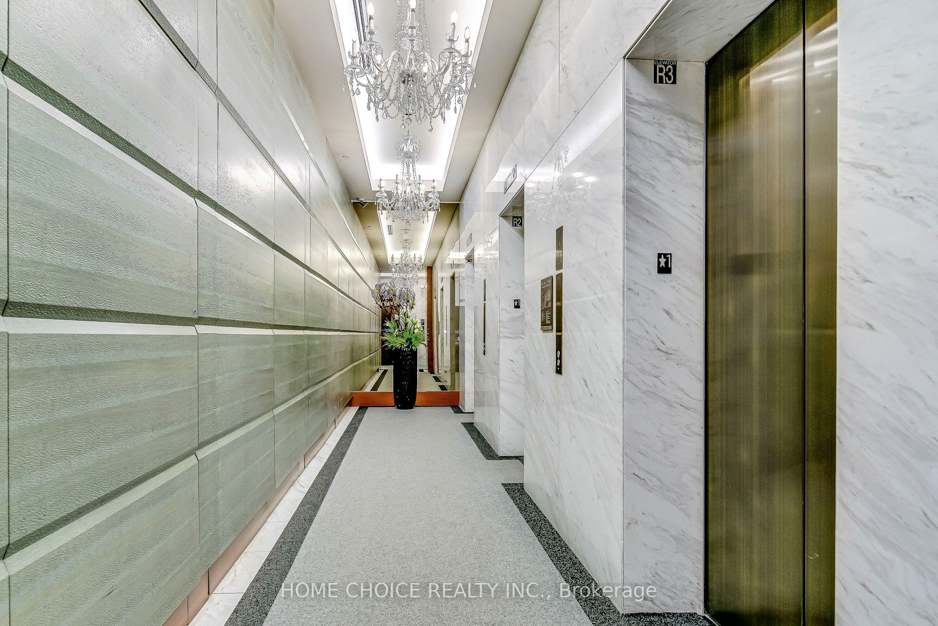 180 University Ave, #2308
