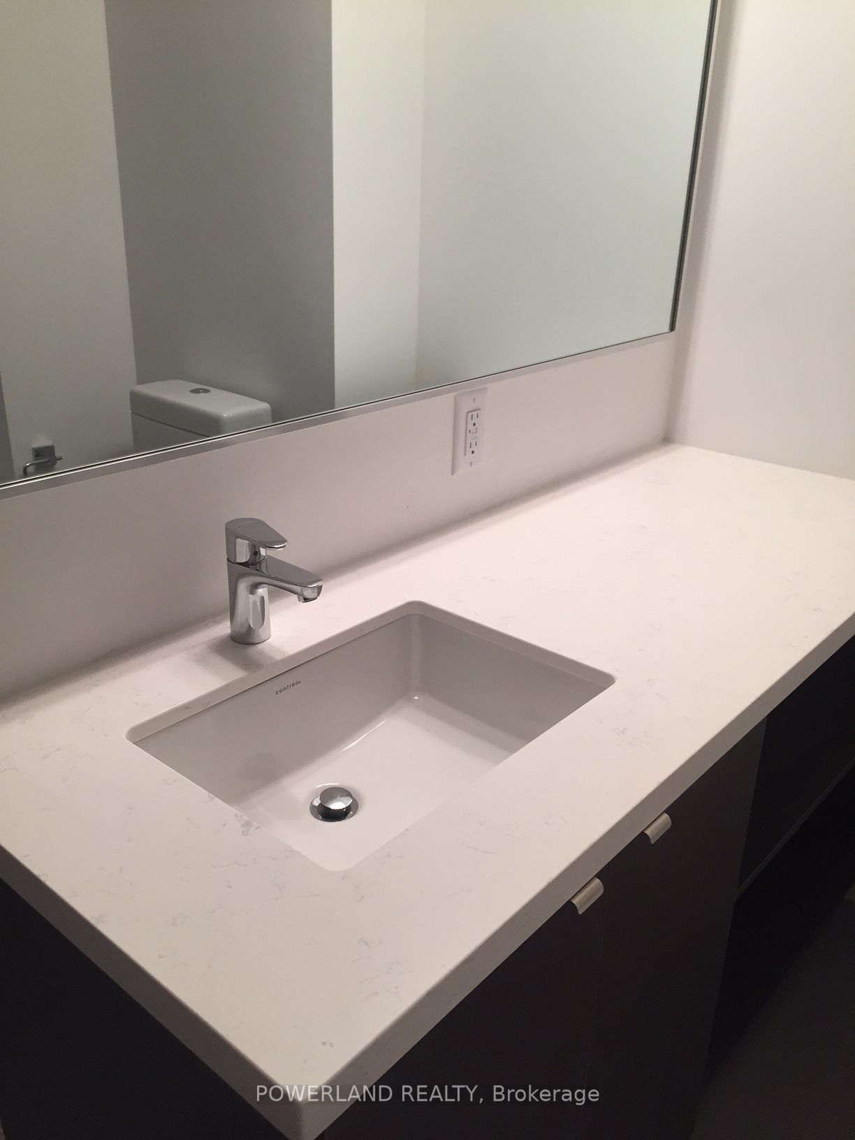 155 Yorkville Ave, #2111