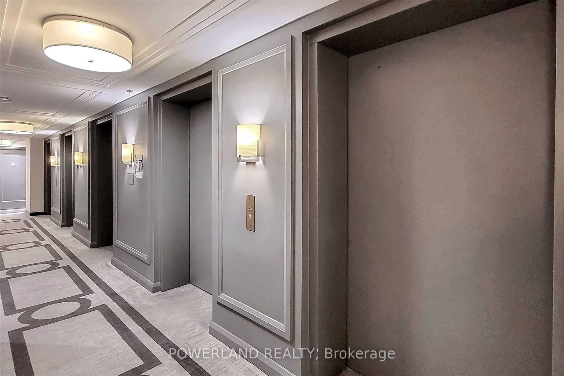 155 Yorkville Ave, #2111