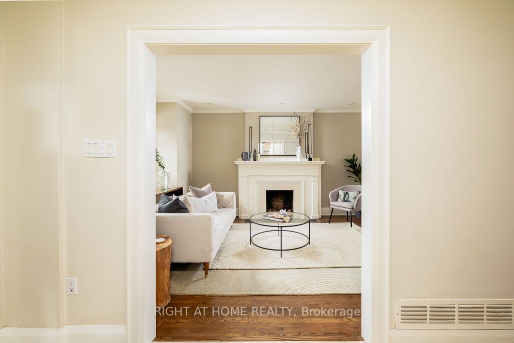24 Brookdale Ave