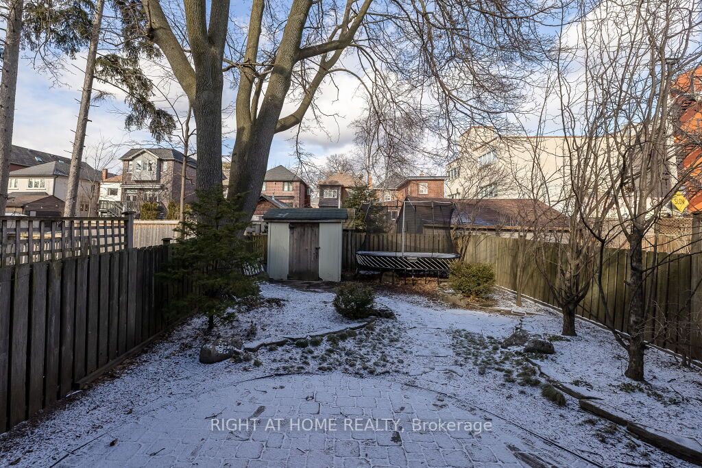 24 Brookdale Ave