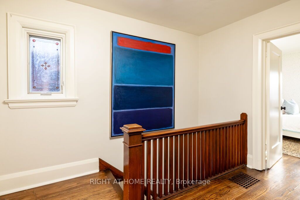 24 Brookdale Ave