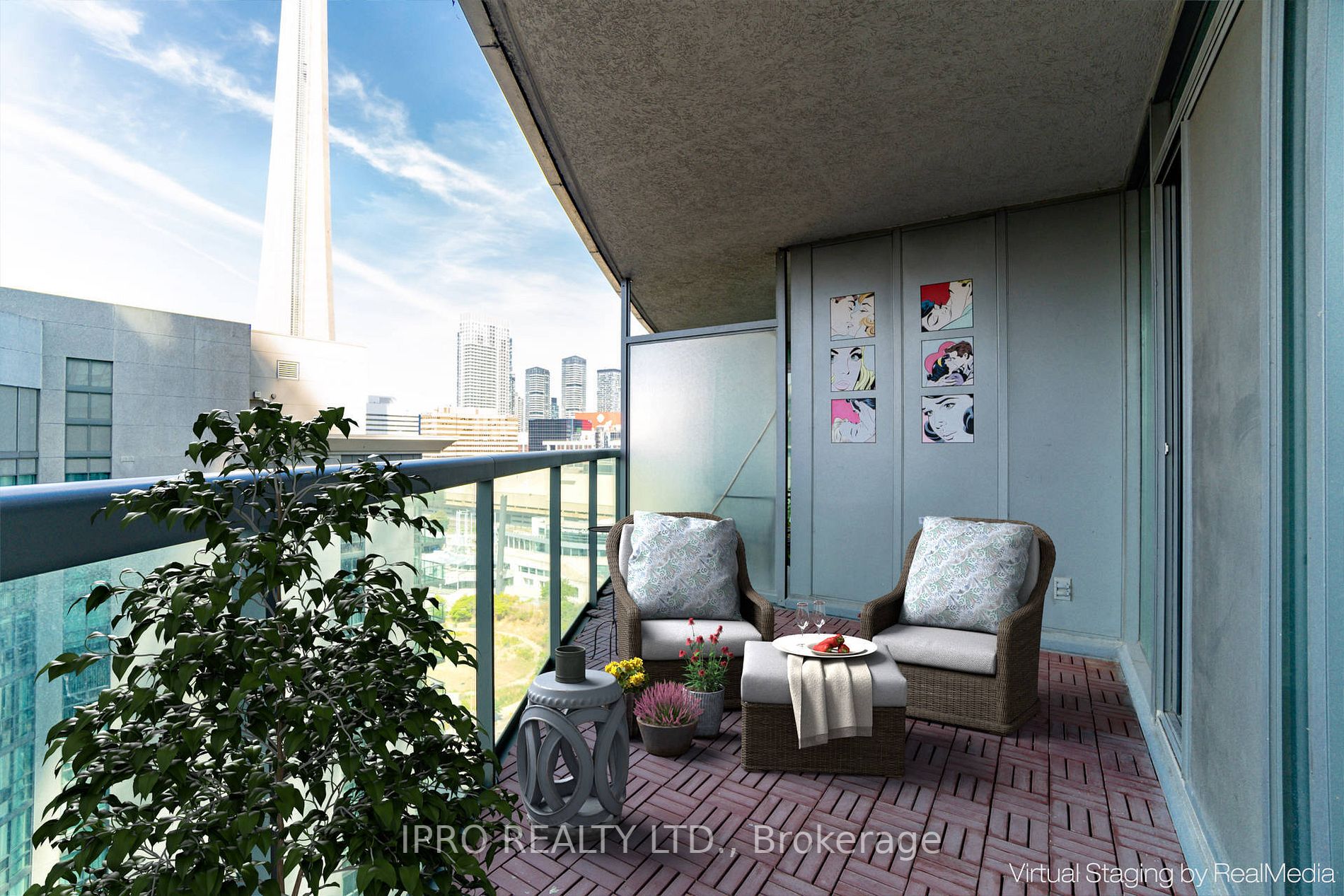 30 Grand Trunk Cres, #2015