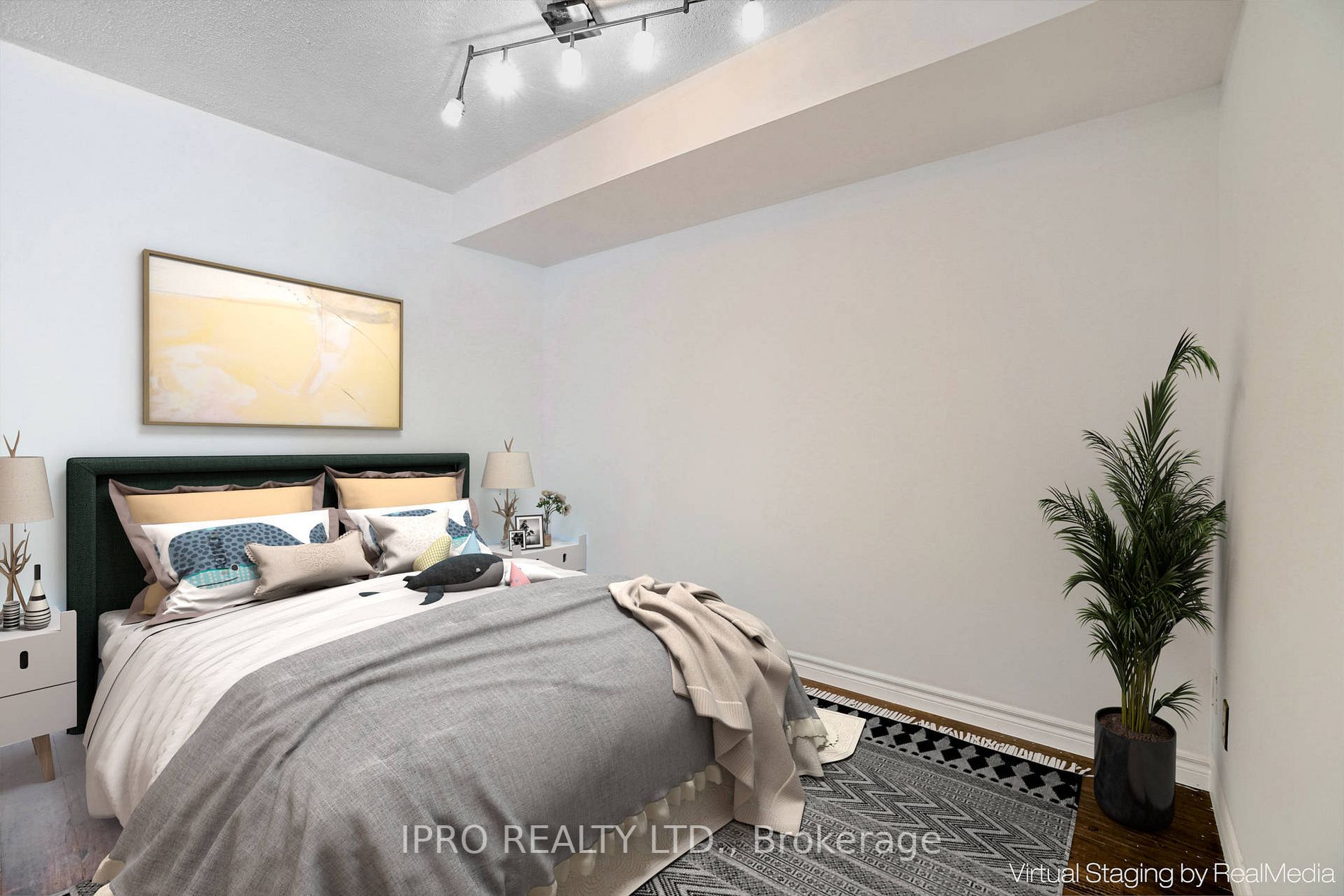 30 Grand Trunk Cres, #2015
