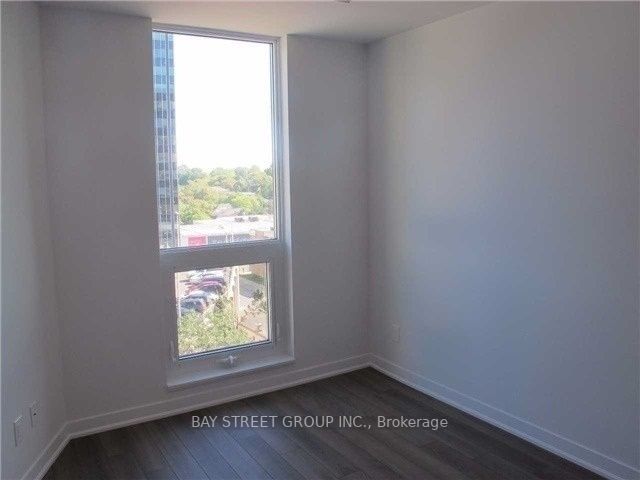 60 Berwick Ave, #913