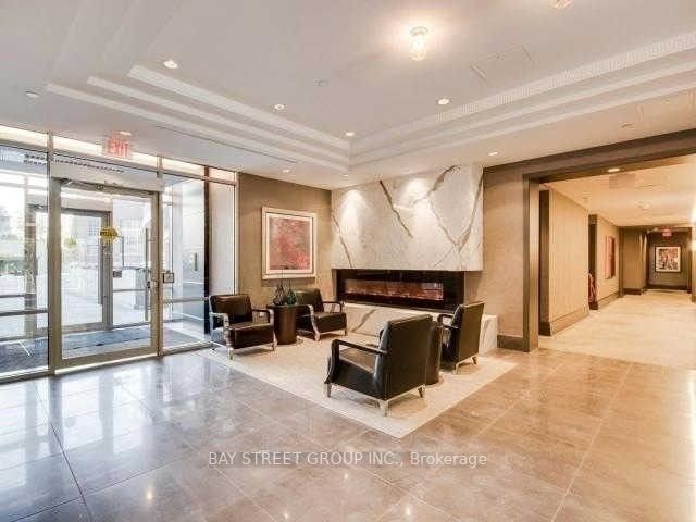 60 Berwick Ave, #913