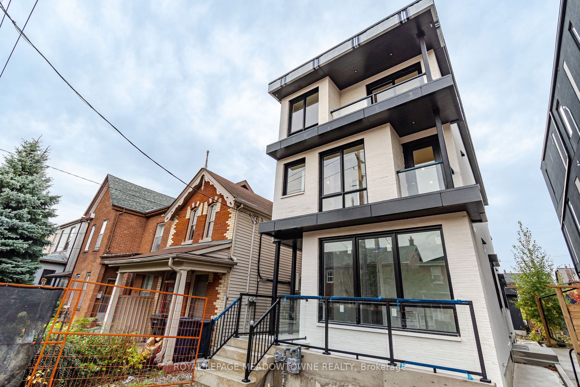 218 Lippincott St, #Unit 2